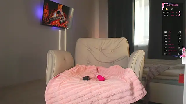 Evangellina - feet tease