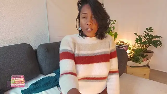 Yayamuse - BLOWJOB EYE CONTACT WITH PASSION