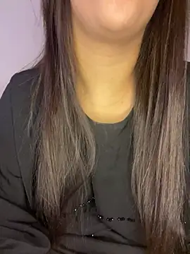 Mayacrayzi - تحت العبايه حكايه
