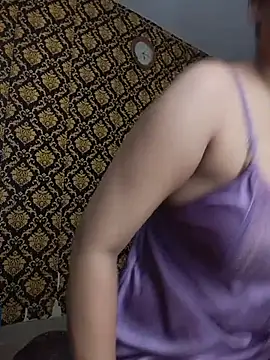 Hot_desi_bb2 - Full nude face pussy