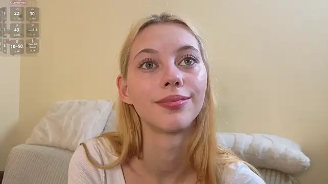 HarriettKitty - TAKE OFF MY BRA UNDER BLOUSE