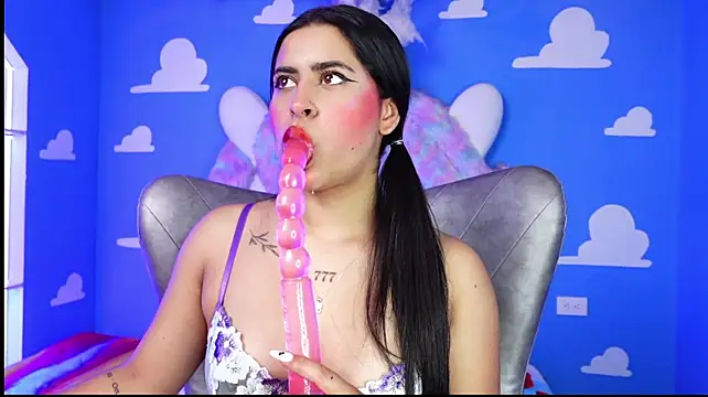 Miss___anya - ruin my make-up with too lots saliva