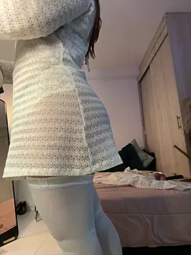 Viictoria-Jones - Spread Ass