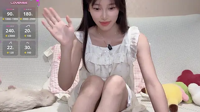 Chloeeaa - 好事发生5.0💕全裸穿丝袜...
