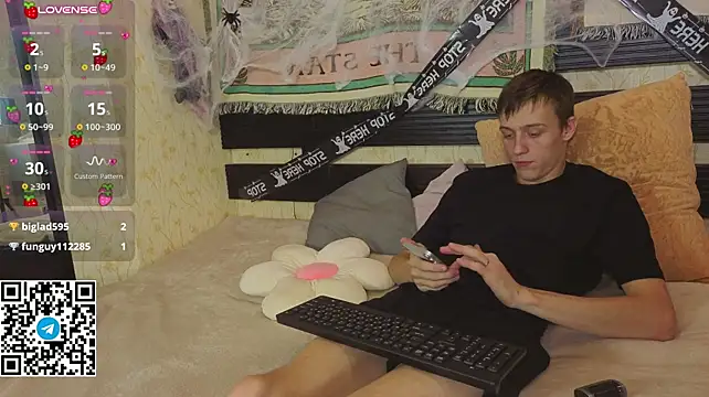 Kane_Kandy - Slide your panties over and fuck him
