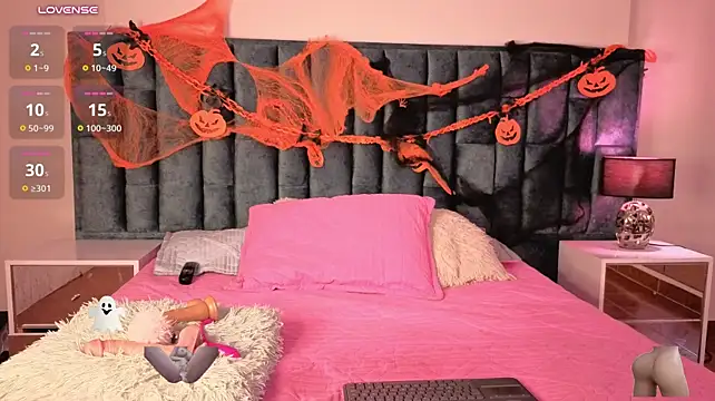KendallVixen - look mi ass