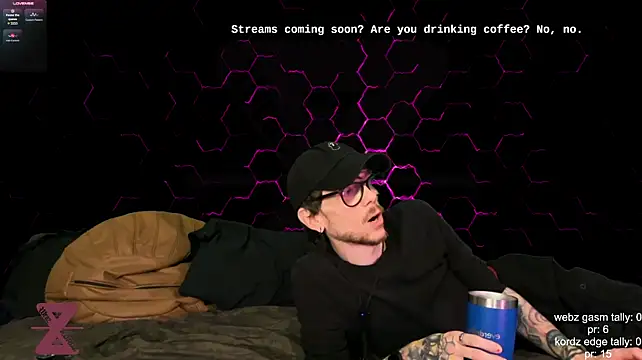 Webzandkordz - Upside downFacefuck Cumshow @ Goal!