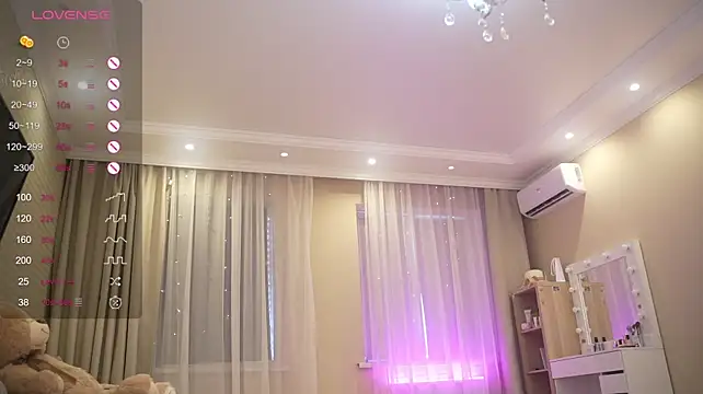 Bananalizzy - Touch ass close up ♡