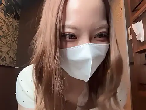 -ERENA- - スカートぽいして立っておもちゃぐりぐり♡