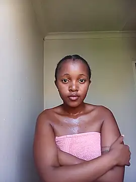 LilPeachHeart - Pay my school fees