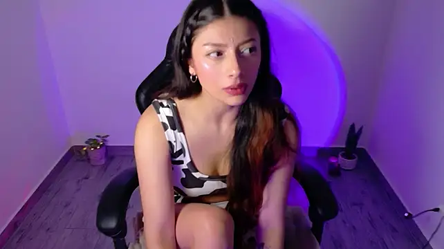 Adrianna5_
