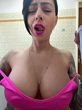 1HelenRose - free the b00bies / topless