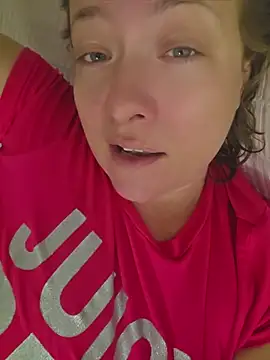 Julimonroe - Show you this wet hairy pussy 😈