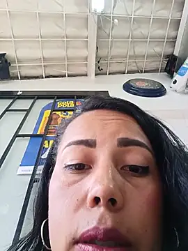 _andrea30 - Nipple show in public
