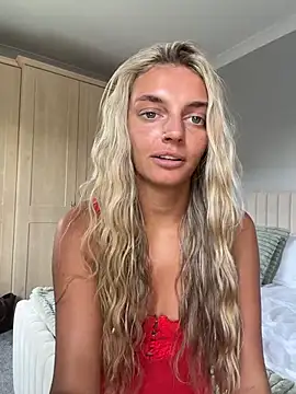 IndiaHughesUkx - Tease Boobs