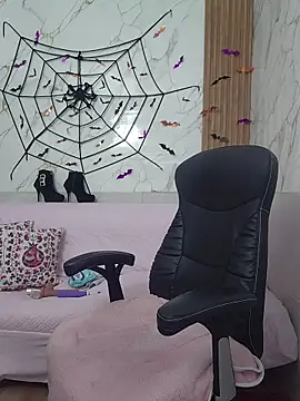 Kiara_scottt - naked and fuck pussy until cum