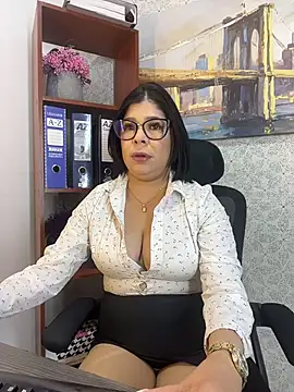 Brenda_Levine - control x 3 min + spank in ass