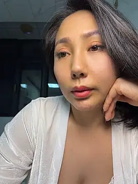 Xuemo88 - 新主播帮主播买件性感衣服谢谢宝贝们
