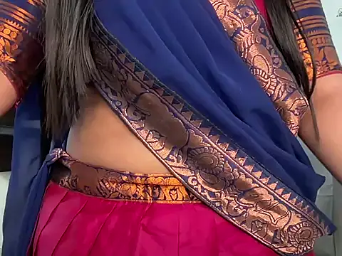 Saranyatelugu9 - cream on boobs
