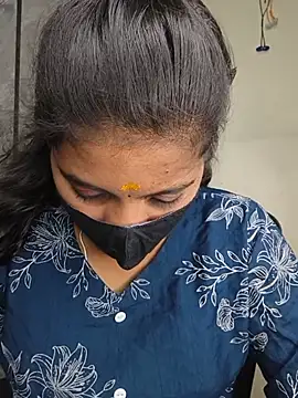 Tamil_Lovely_Cindrellaa - boobs show 5 minutes 😋😍🤤🥵