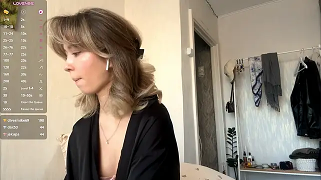 Sara_Bloservety - A little down my sweety panties