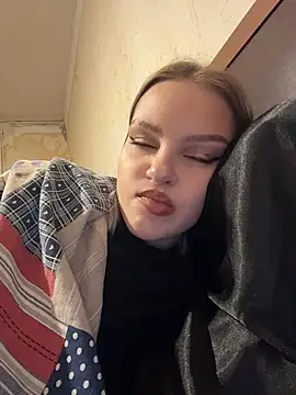 AshleyMur - naked show