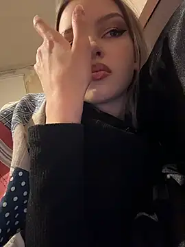 AshleyMur - naked show