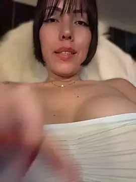 Emmahere - Make me wet 🤤