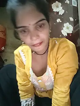 Kamini_hat