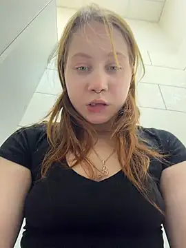 SlavicCandy - KNOCK OFF THE DOOR CHECK STRANGER