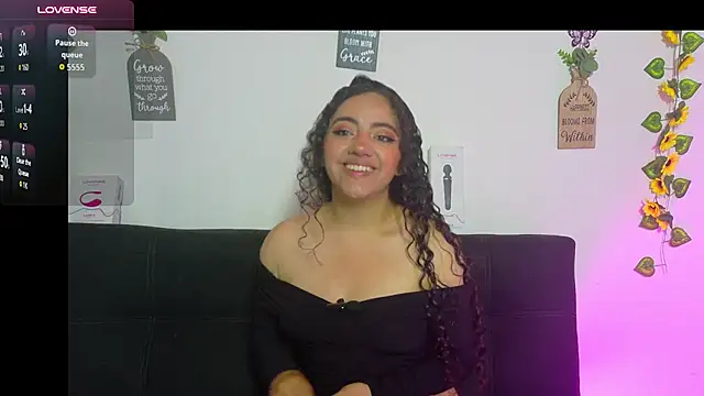 Emiily_curly - Don't forget that I love you very much
