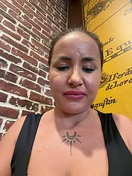 Beautydiamond - Spank naked tits in full caffe