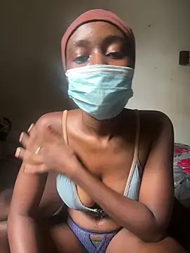 Sexycoupp - Bounce and squirt on dick