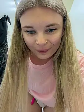 -MiaKitty - stay full naked & sit on you face💦🥵