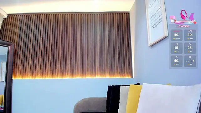 Ebbafernandez_ - Ice On My Pussy 🔥