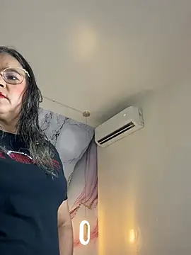 Lucy_Milf_474 - :flirt: NAKED :flirt: