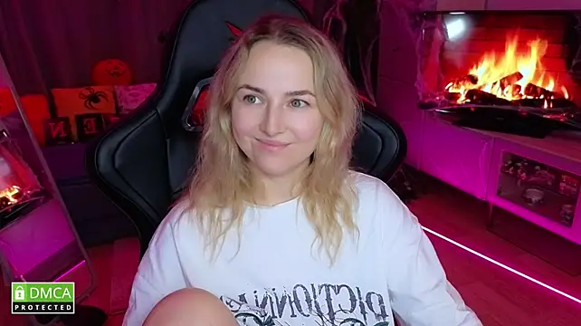 Mira_Mermayd - Save my day! support the stream PLZ
