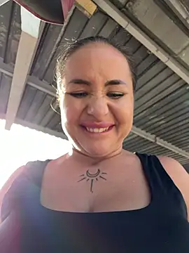 Beautydiamond - Spank naked tits in full caffe