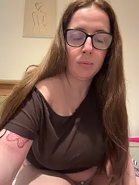 MissPeach26 - Tits out for whole of stream🍒