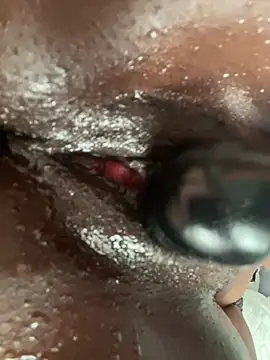 LuciousLips96 - Last tipper request anything