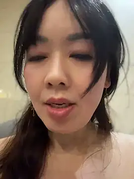Hongxing188 - 完成目标：M腿、骑乘视角、后入视角、手指入穴、疯狂揉捏奶子、BB坐脸、比奶心