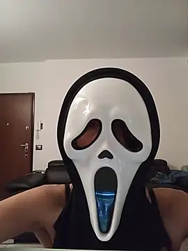 Hotmami93 - Voglio comprarmi tanto intimo