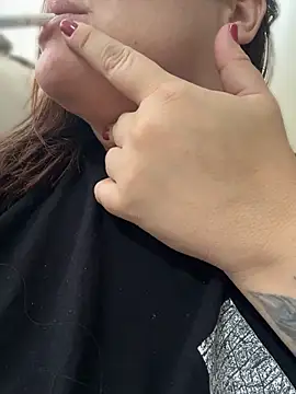 Fernandinhacarioca_ - Amostrar peito pro amigo do meu irmão