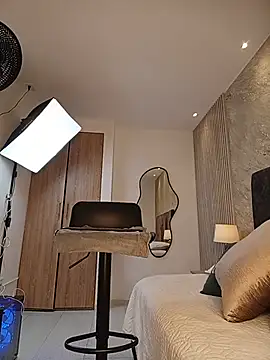 Lola__sweetx - SLAP MY BUTT X4