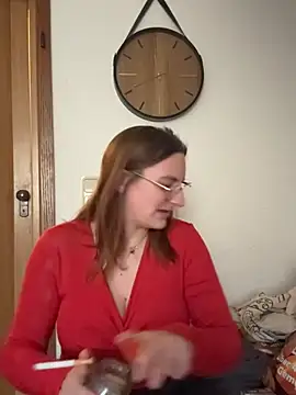 BadGirl-Energy - 😈Show Pussy 1min