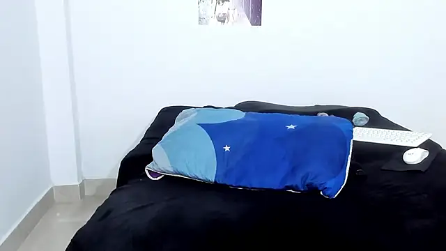 Sofie-Storm - show dildo on the table