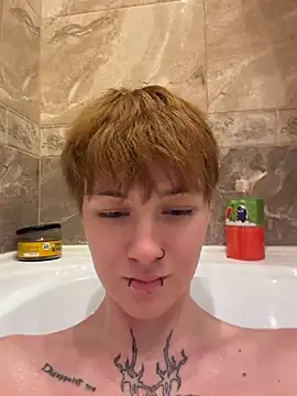 IceMur - Masturbation with a toy
