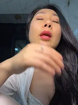 Xuemo88 - 新主播帮主播买件性感衣服谢谢宝贝们