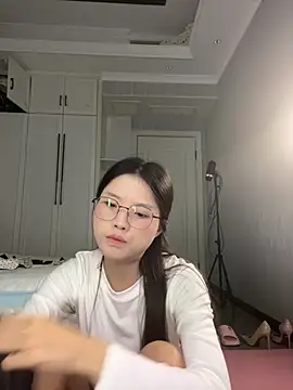 Yue-ai - 大厅全漏➕高潮➕视角上帝