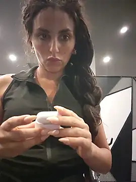 Izabella_Bella
